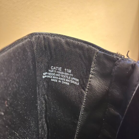 Tall Black Boots with calf elastic & cute buckle! Size 11 - Picture 6 of 10